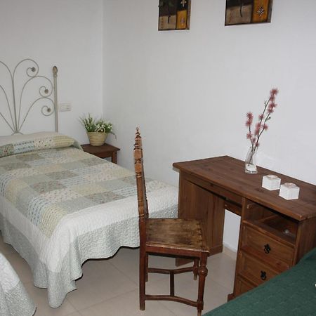 Casa Rural La Plaza Альмоарин Экстерьер фото