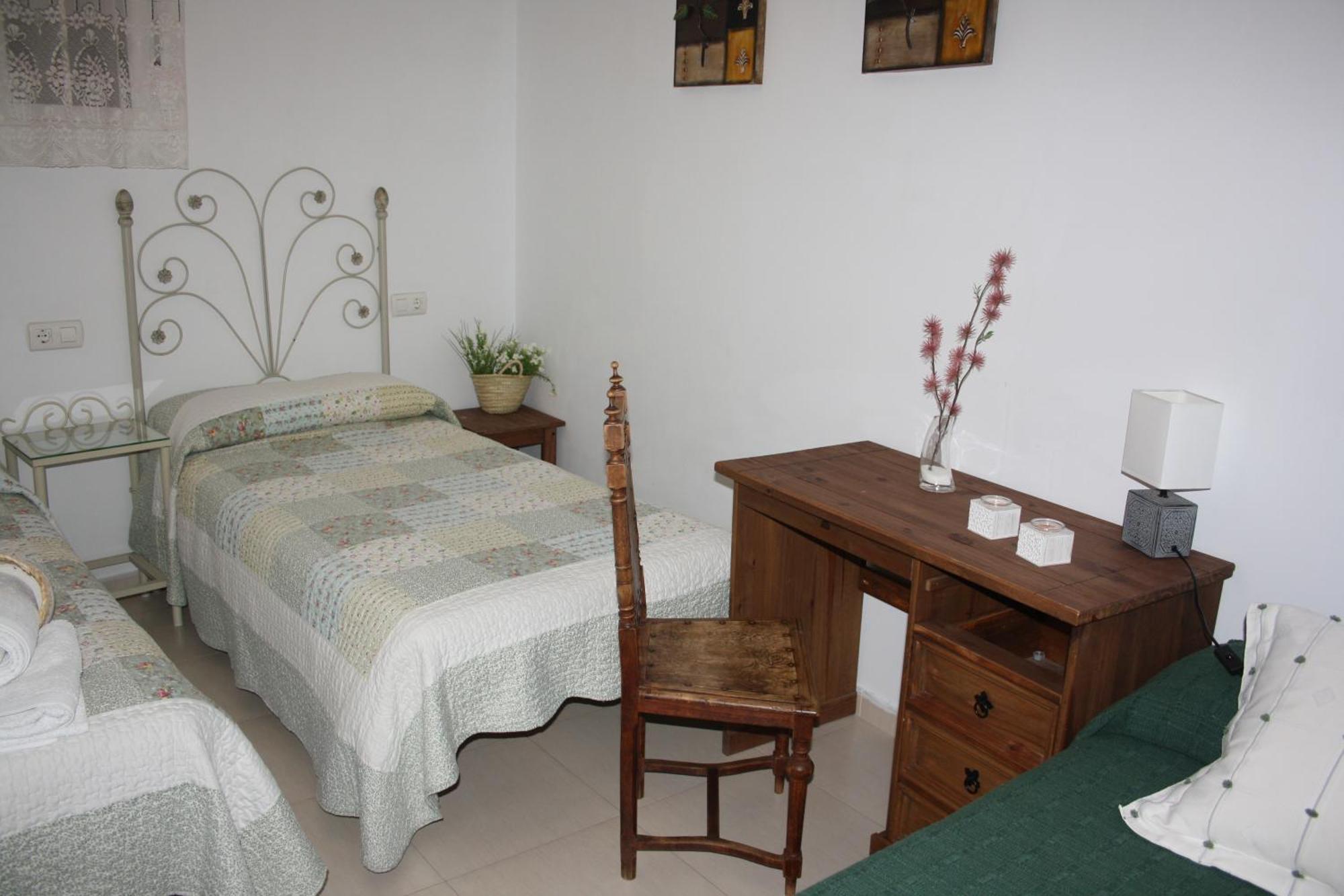 Casa Rural La Plaza Альмоарин Экстерьер фото